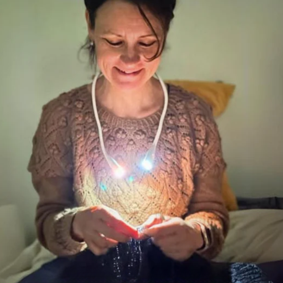 ⚡ FlexiNeckLight™ – Handsfree ljus – exakt där du behöver det.